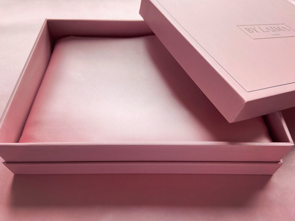 Silk Pillowcase in Rose Quartz